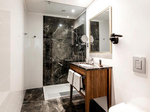 Hotel Grand City Wrocław : photo 3 de la chambre chambre lits jumeaux deluxe