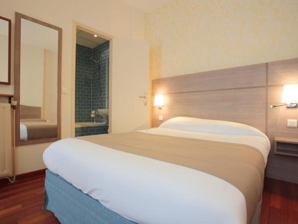 Grand Hotel du Loiret : photo 5 de la chambre chambre familiale