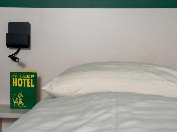 SLEEEP HOTEL Ansfelden : photo 2 de la chambre chambre double