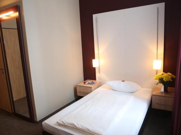Hotel Columbus : photo 7 de la chambre chambre simple