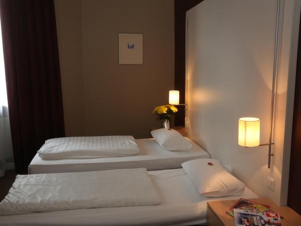 Hotel Columbus : photo 7 de la chambre chambre double