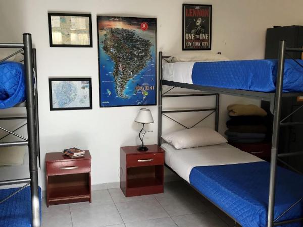 Reina Madre Hostel : photo 4 de la chambre lit dans dortoir mixte de 6 lits