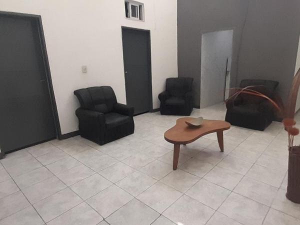 Hotel Gutierrez : photo 5 de la chambre chambre double avec salle de bains privative