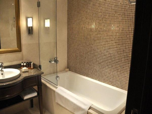 Crowne Plaza Istanbul Asia, an IHG Hotel : photo 8 de la chambre chambre standard