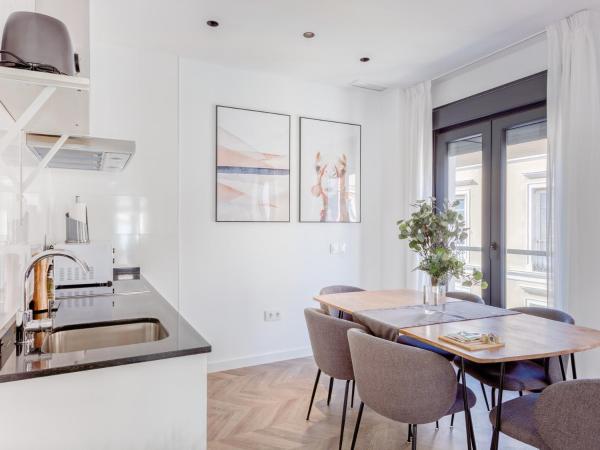 limehome Málaga Calle Ancha del Carmen - Digital Access : photo 9 de la chambre appartement 2 chambres