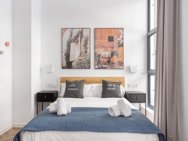 limehome Málaga Calle Ancha del Carmen - Digital Access : photo 6 de la chambre studio l with sofa bed