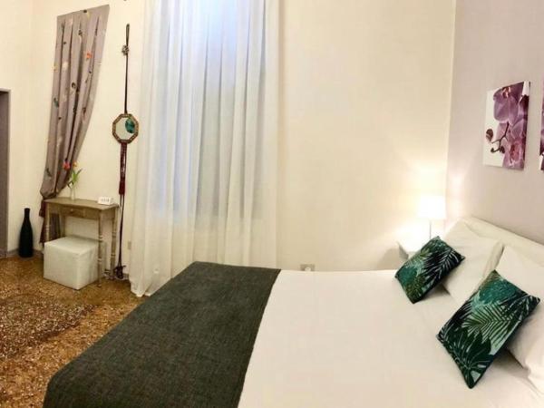 Residenza Quaggio Ca' Grimani : photo 6 de la chambre chambre double avec salle de bains privative