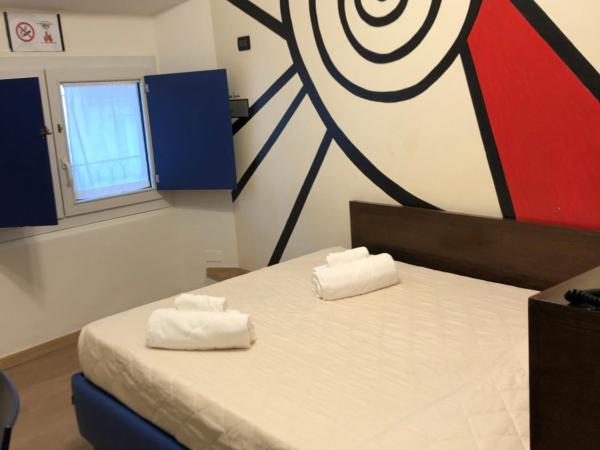 Hotel Cairoli : photo 3 de la chambre chambre double confort