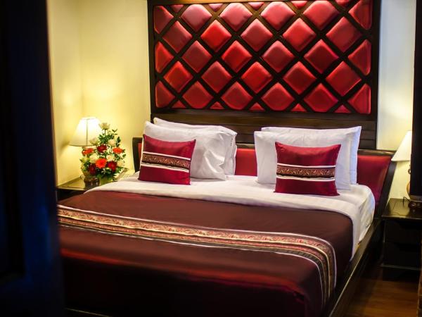 Raming Lodge Hotel : photo 3 de la chambre suite junior