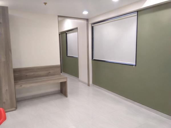 HOTEL INDUS INN : photo 3 de la chambre suite