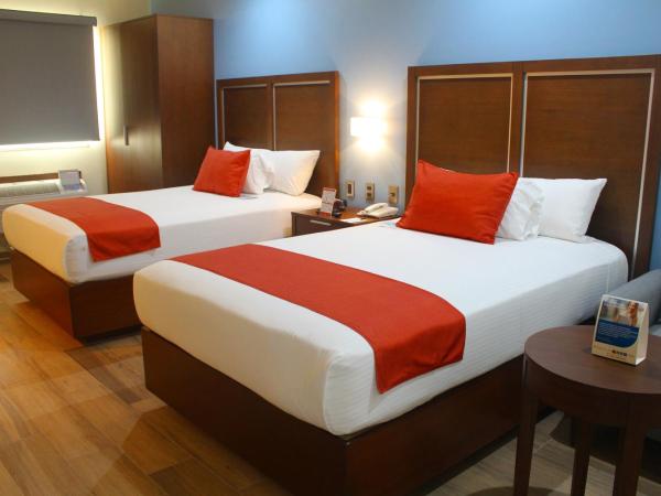 Comfort Inn Monterrey Norte : photo 1 de la chambre chambre quadruple supérieure - non-fumeurs