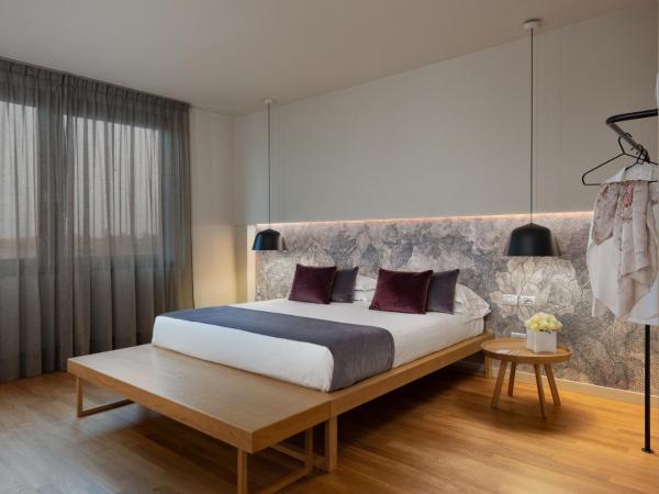 Hotel Leopardi : photo 1 de la chambre suite junior avec douche