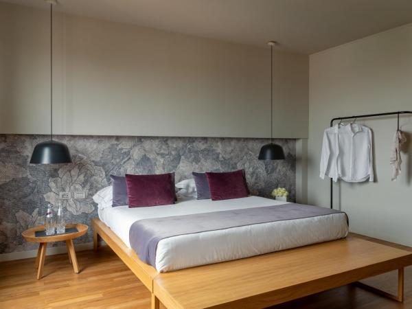 Hotel Leopardi : photo 7 de la chambre suite junior avec douche