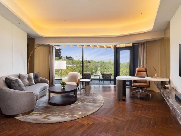 Radisson Collection Resort Nanjing : photo 2 de la chambre deluxe suite-garden view