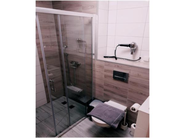 Biały Słoń : photo 6 de la chambre petite chambre lits jumeaux