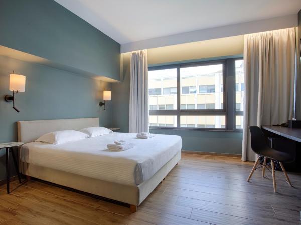 Athens21 : photo 1 de la chambre chambre double ou lits jumeaux supérieure avec vue sur ville