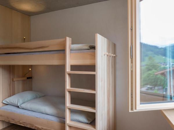 Gstaad Saanenland Youth Hostel : photo 4 de la chambre lit simple dans chambre quadruple