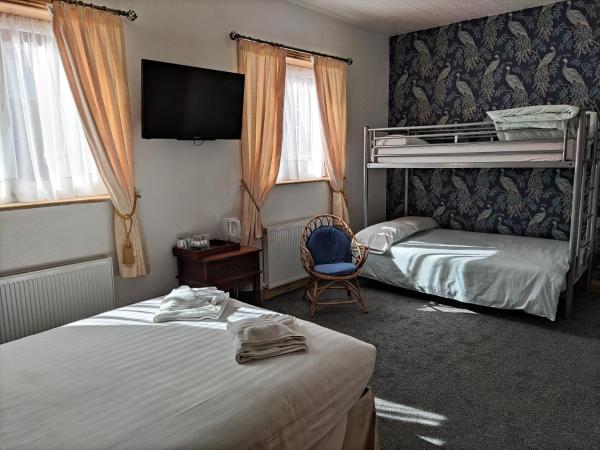 The Highfield Private Hotel : photo 3 de la chambre chambre familiale (2 adultes + 3 enfants)