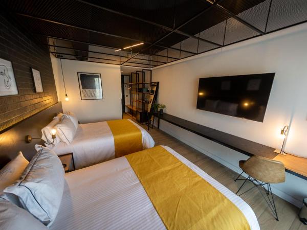 FULTON Business Luxury HOTEL : photo 8 de la chambre chambre lits jumeaux