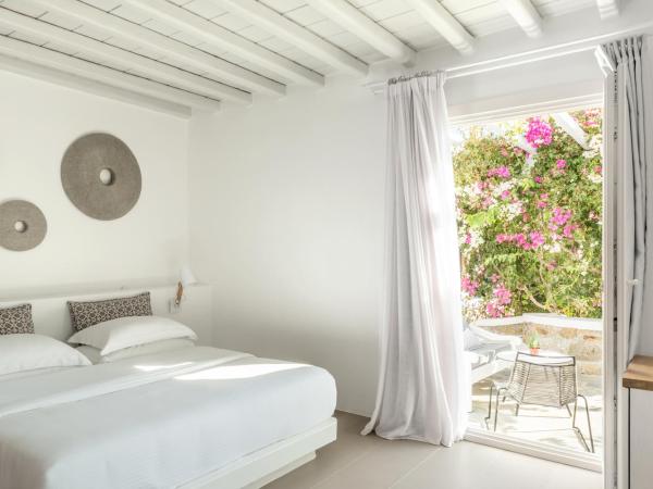 A Hotel Mykonos : photo 2 de la chambre chambre de luxe Île