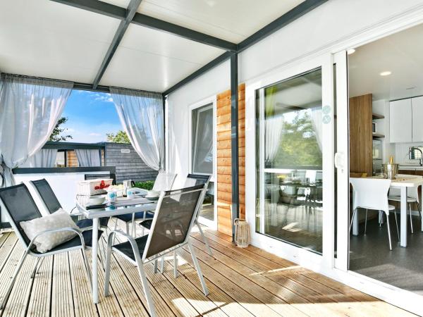 Polidor Camping Resort : photo 3 de la chambre mobile home deux chambres confort