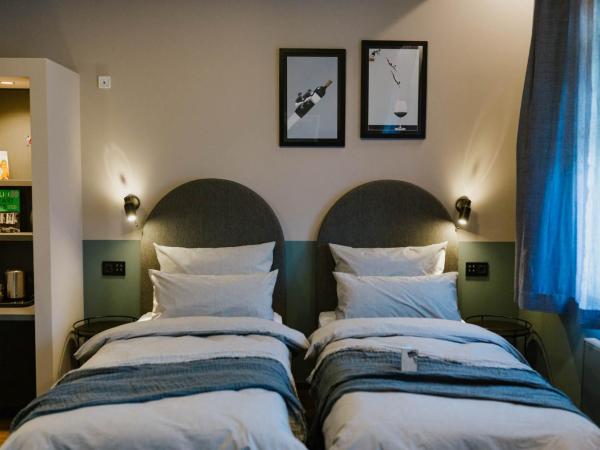 The Circus Hotel : photo 1 de la chambre hébergement moyen lits jumeaux - 2 personnes maximum