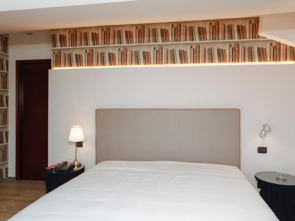 Hotel Lancaster : photo 1 de la chambre chambre triple
