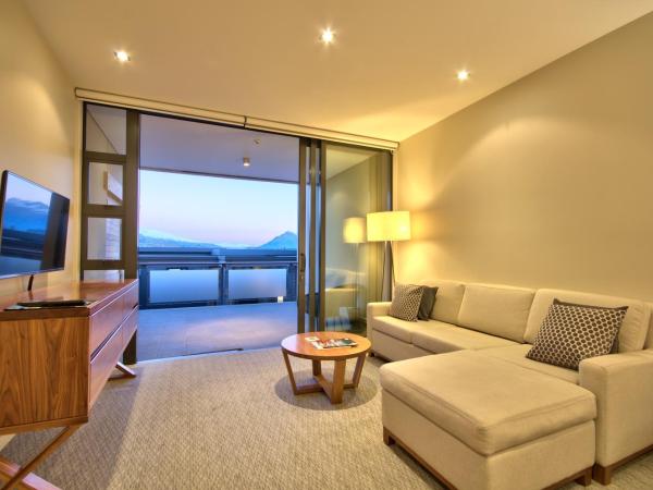 The Rees Hotel & Luxury Apartments : photo 3 de la chambre chambre lit king-size supérieure