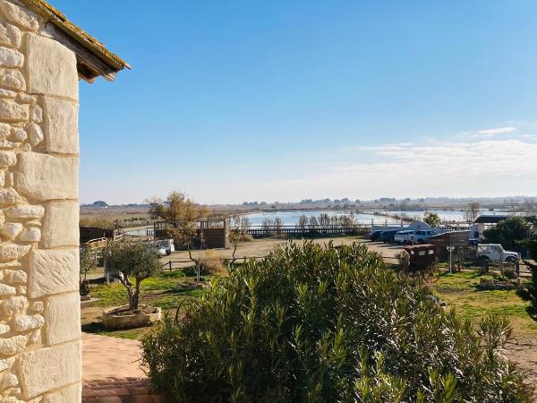 Manade des Baumelles : photo 8 de la chambre appartement avec terrasse
