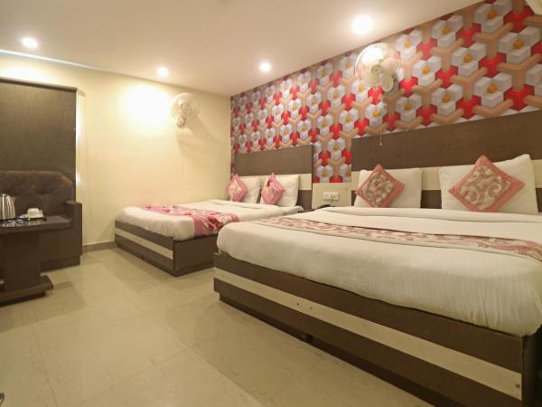 Kelvish Hotel-Delhi Airport : photo 7 de la chambre chambre familiale supérieure