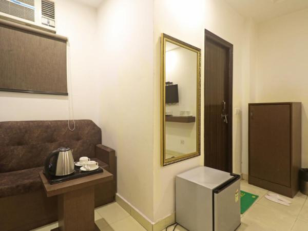 Kelvish Hotel-Delhi Airport : photo 7 de la chambre grande chambre double 