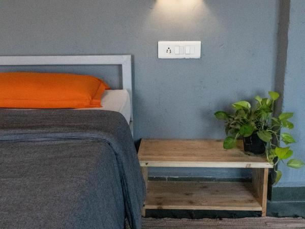 JHouse near Bhikaji : photo 6 de la chambre chambre double deluxe