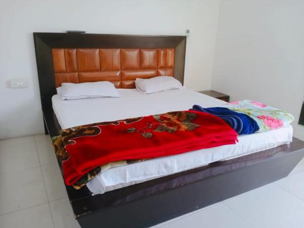 Homestay Ac Dormitory : photo 1 de la chambre chambre double familiale