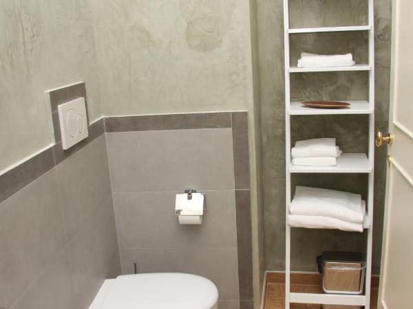 Negramaro Suite B&B : photo 1 de la chambre deux chambres doubles communicantes avec 2 salles de bains