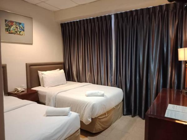 Golden Court Hotel - Sri Pelangi : photo 1 de la chambre chambre deluxe double ou lits jumeaux