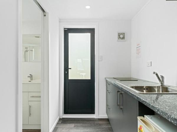 Queenstown Motel Apartments : photo 4 de la chambre studio deluxe