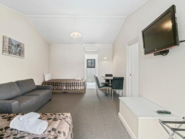 Queenstown Motel Apartments : photo 2 de la chambre appartement 1 chambre