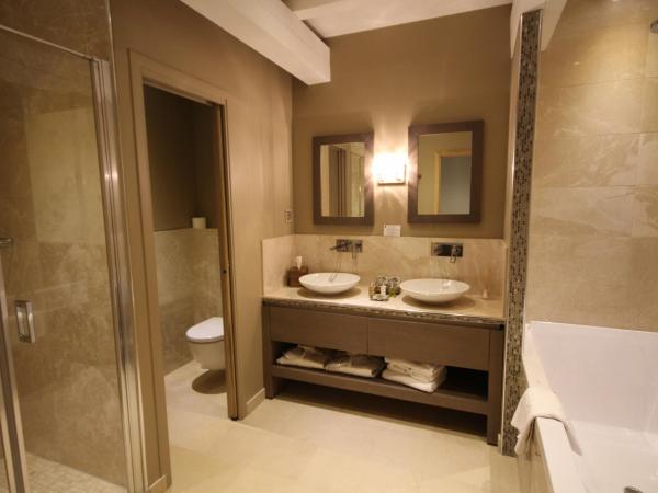 La Bastide Saint Georges & Spa : photo 4 de la chambre chambre double de luxe avec terrasse panoramique