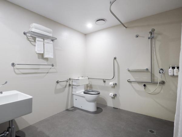 Holiday Inn West Perth, an IHG Hotel : photo 2 de la chambre chambre lit queen-size standard - accessible aux personnes à mobilité réduite