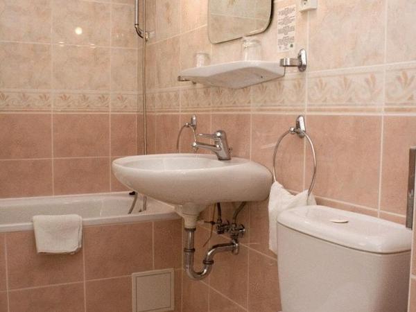 Hotel Excellent : photo 2 de la chambre chambre double ou lits jumeaux confort