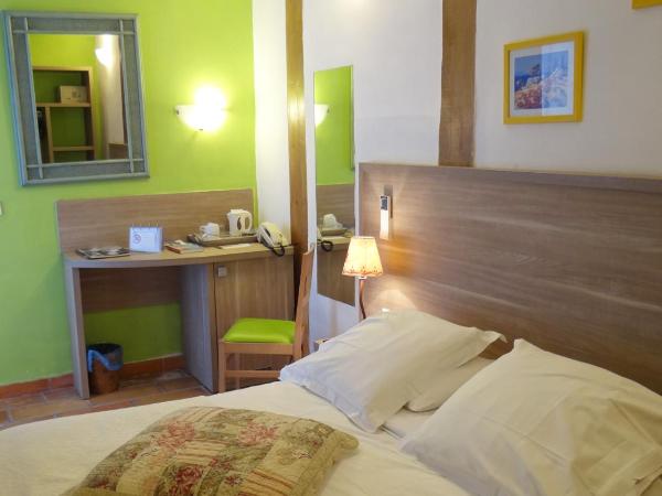 Le Mas des Ecureuils : photo 9 de la chambre chambre simple cottage - vue sur jardin