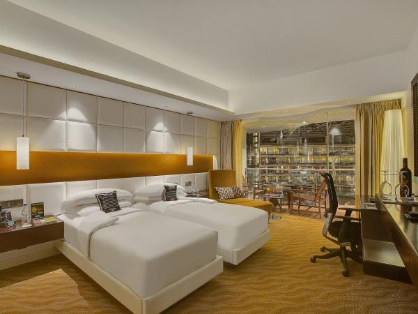 Hotel Sahara Star : photo 3 de la chambre chambre lit king-size terre avec balcon privé - vue sur lagune