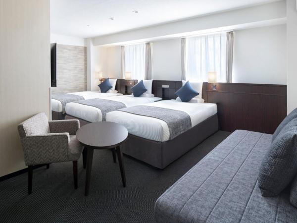 ART HOTEL Nippori Lungwood : photo 1 de la chambre chambre triple de luxe - non-fumeurs