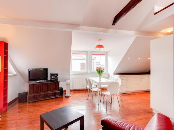 Hotel Czarna Róża : photo 2 de la chambre suite en duplex