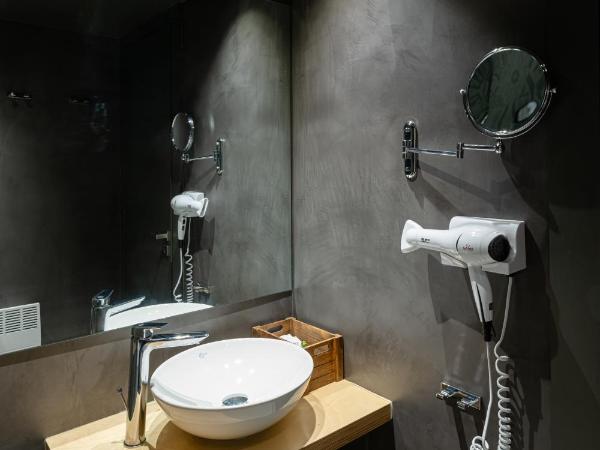 Ether Loft Suites : photo 5 de la chambre suite loft junior - loft couleur eau