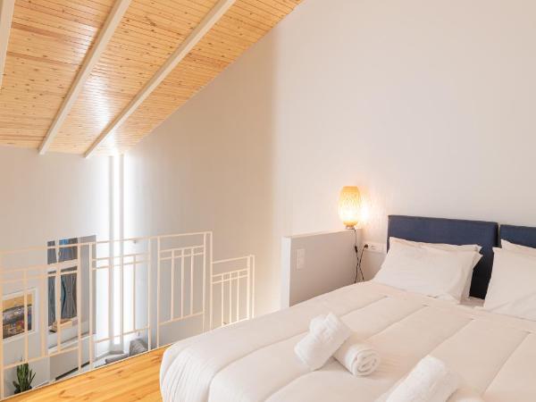 Ether Loft Suites : photo 4 de la chambre suite loft avec balcon - loft terre