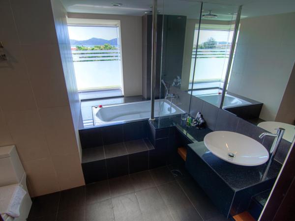 C'haya Hotel : photo 5 de la chambre suite lit king-size