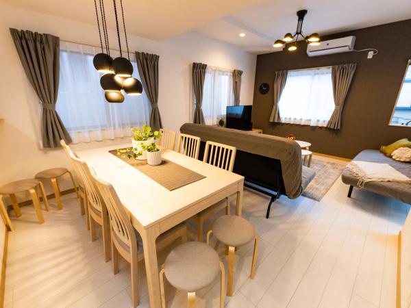 Y's HOTEL KAMEARI : photo 1 de la chambre chambre familiale