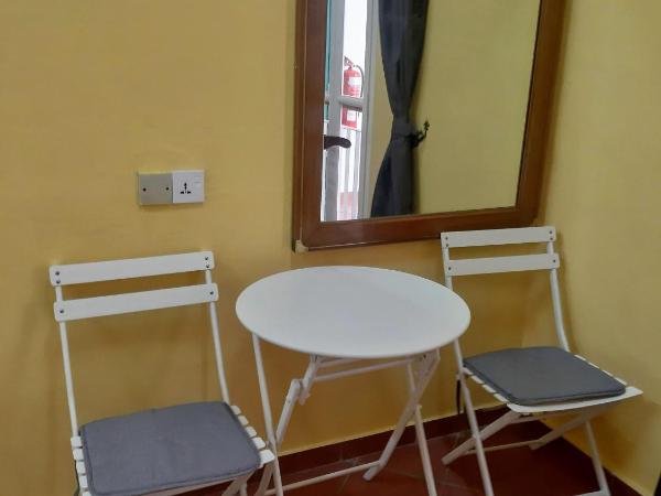 Heeren Inn Melaka : photo 5 de la chambre chambre familiale - vue sur jardin