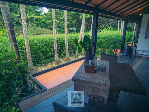 Baan Suan Residence เฮือนพักบ้านสวน : photo 7 de la chambre villa avec piscine privée et transfert aéroport